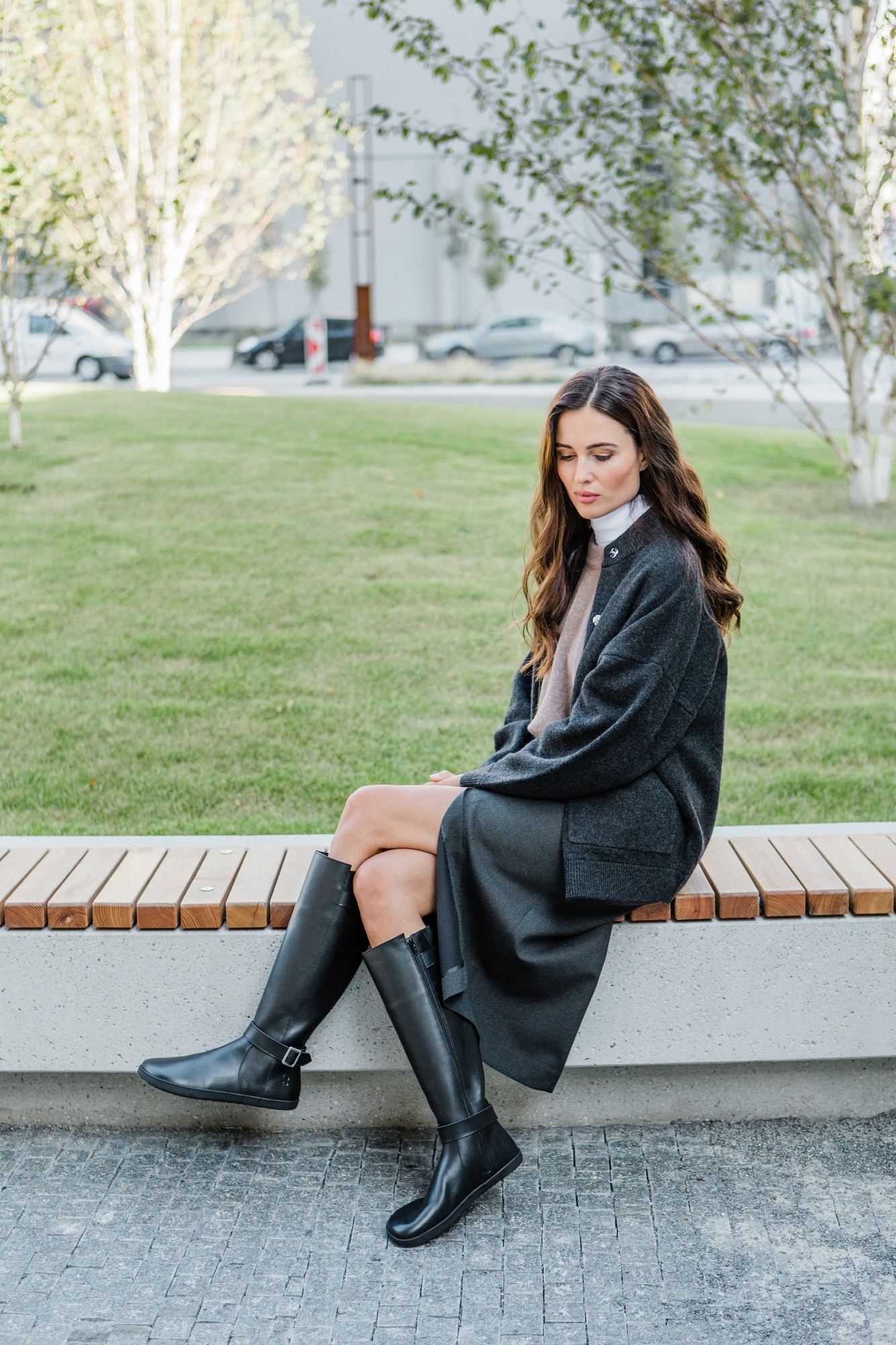 186.15 GLAM Knee High barefoot boots Black Leather