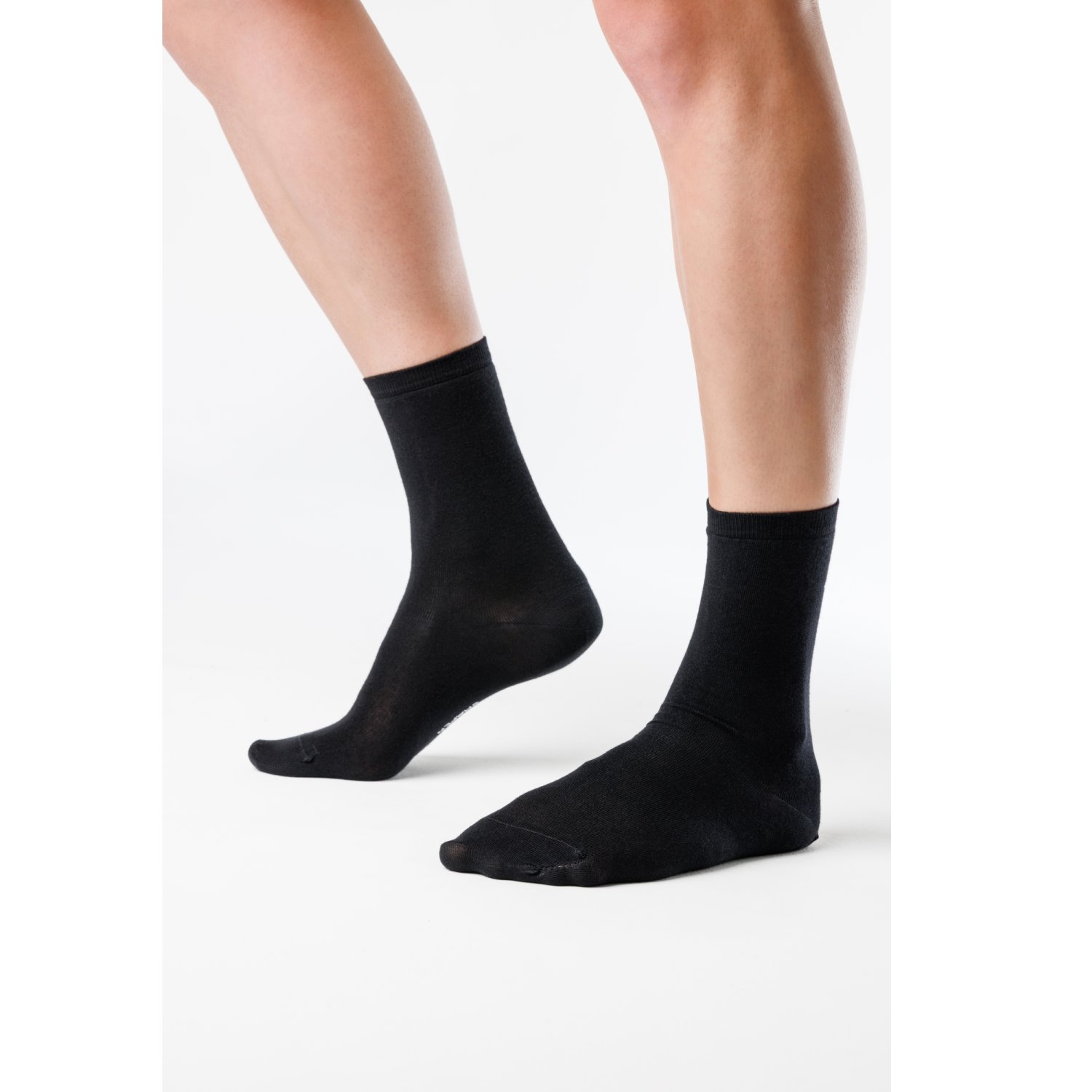 SMOOTH Klassische Barfuß-Socken Black
