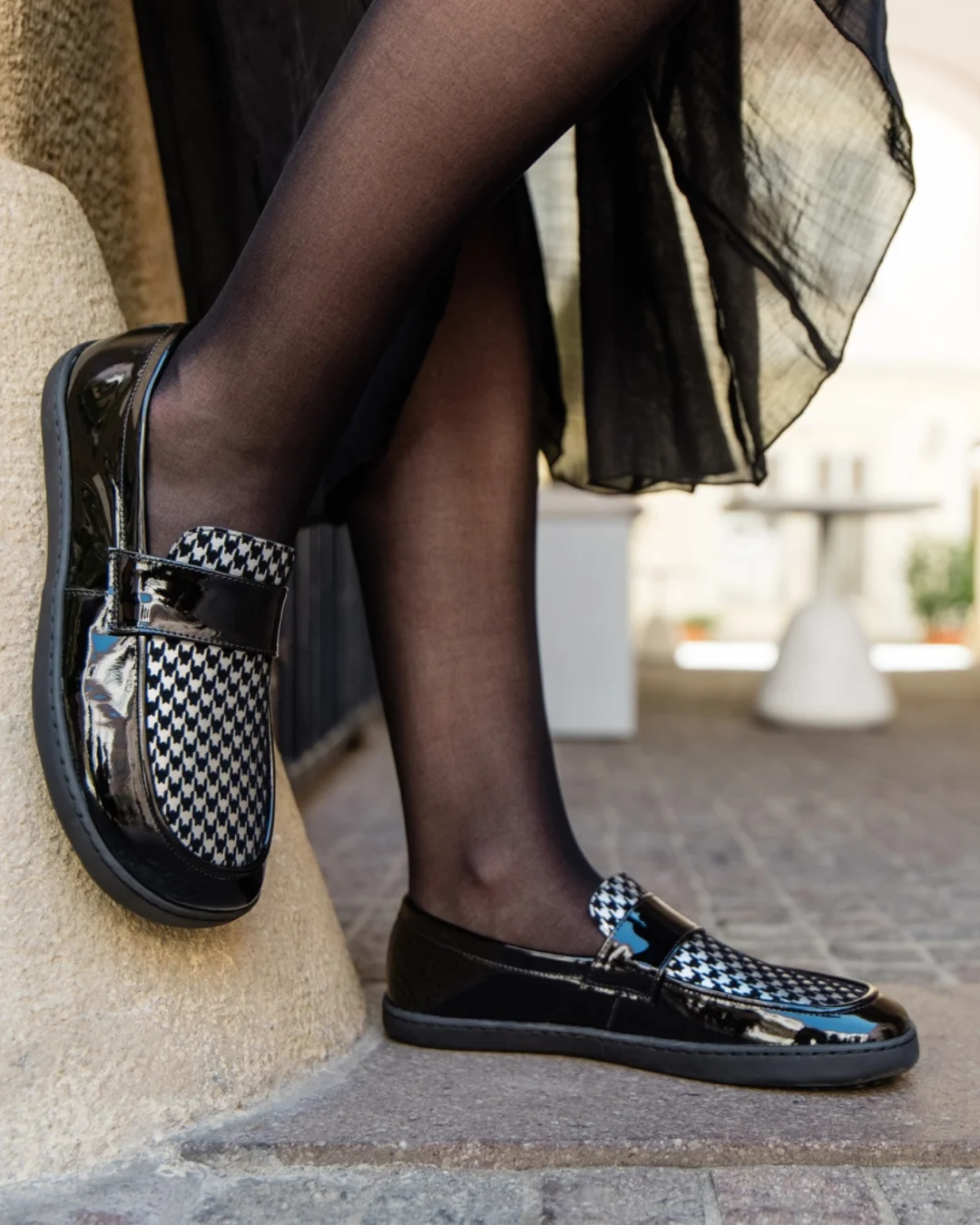 SHEEN barefoot loafers Black & Silver